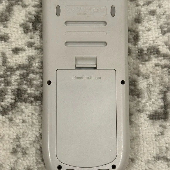 Texas Instruments TI-84 Plus Silver Edition Graphing Calculator With Cover- Gray - Picture 4 of 10